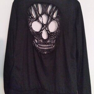 Skull shirt